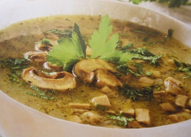 Грибной суп из шампиньонов в мультиварке