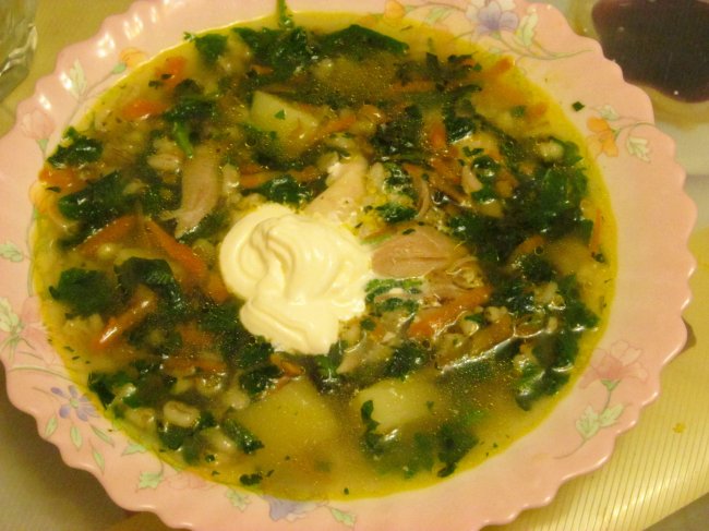 Весенний суп из крапивы в мультиварке